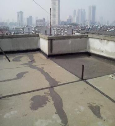 京口漏水维修 楼顶漏水是什么原因，楼顶漏水维修方法是什么?